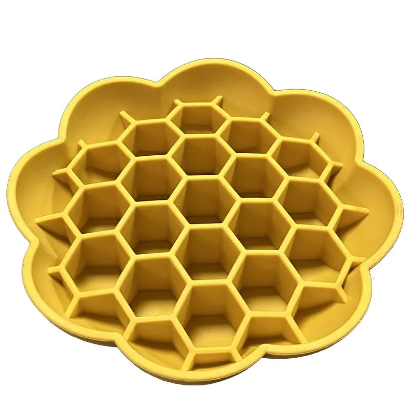 Custom New Arrival Dog Bowl Slow Feeder Flower Pet Licking Bowl Slow Feeding Silicone Dog Lick Bowl eprolo
