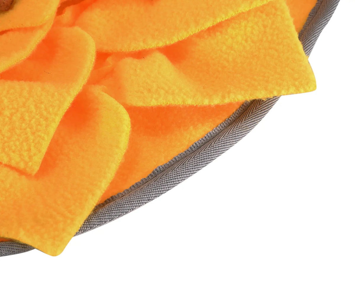 Dog Snuffle Mat with Sunflower Design for Slow Feeding Needora