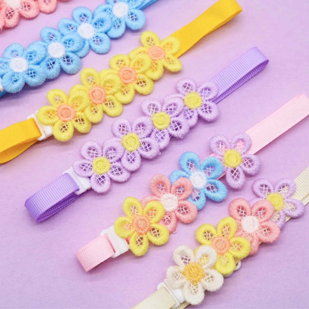 50PCS Cute Flower Pet Bow Tie Collars for Dogs & Cats – Colorful Puppy Necklaces