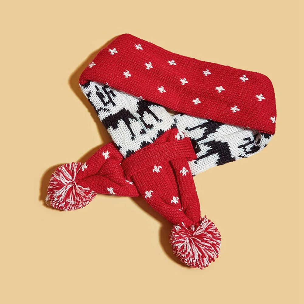 Knitted Christmas Pet Scarf – Cozy Winter Scarf for Dogs & Cats (S/M/L)