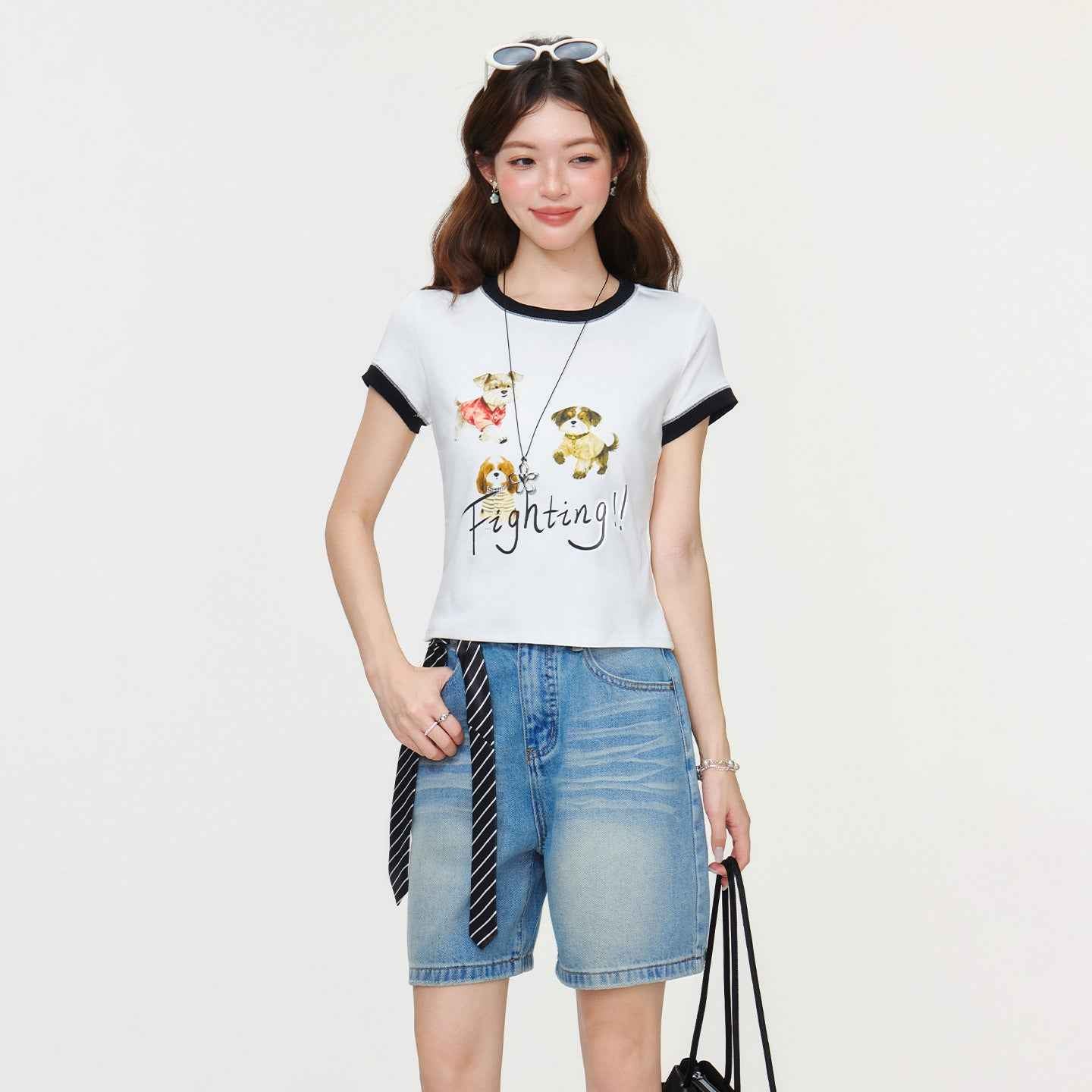 White Round Neck Regular Shoulder Animal Letter Print T-Shirt