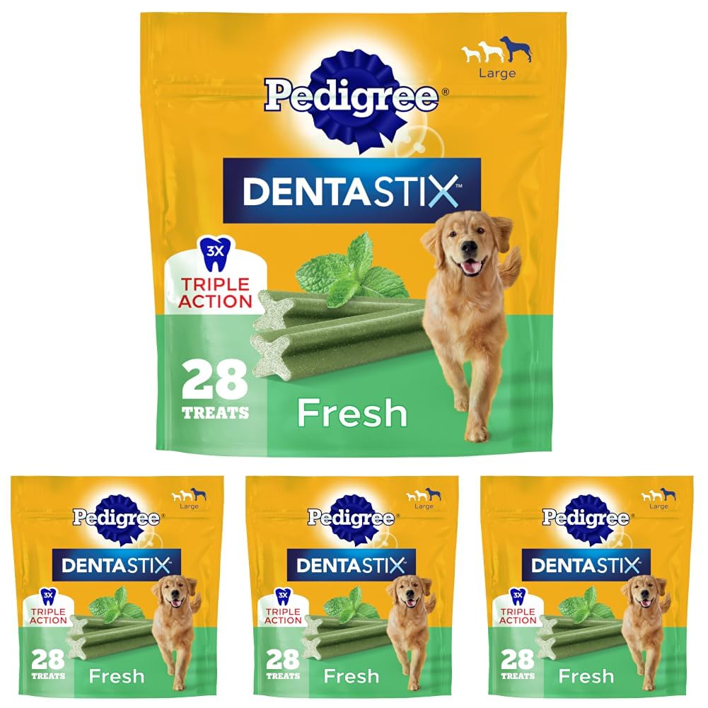 Pedigree Dentastix Large Dog Treats – detail close-up view