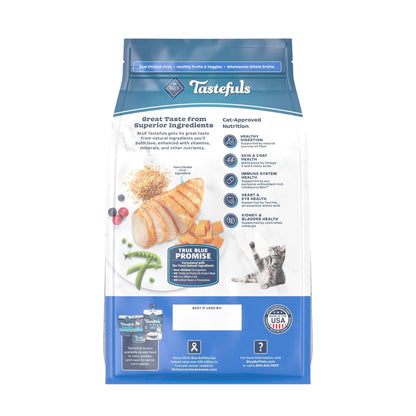 Blue Buffalo Tastefuls Chicken Dry Cat Food for Adult Indoor Cats, 7 lb