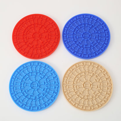 Silicone Feeding Mat with Suction Cup Pet Licking Pad Slow Feeding Mat Anti-Tip Slow Feeding Pad Round Cat Dog Licking Pad