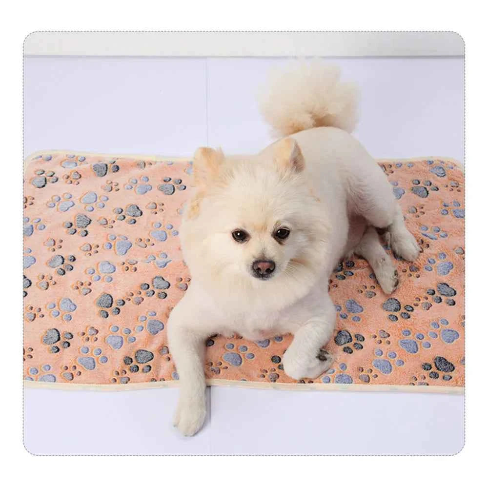 Soft Fleece Pet Blanket – Winter Warm Paw Print Sleeping Cover for Dogs & Cats