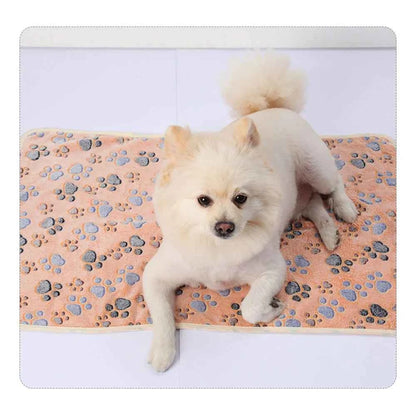 Soft Fleece Pet Blanket – Winter Warm Paw Print Sleeping Cover for Dogs & Cats