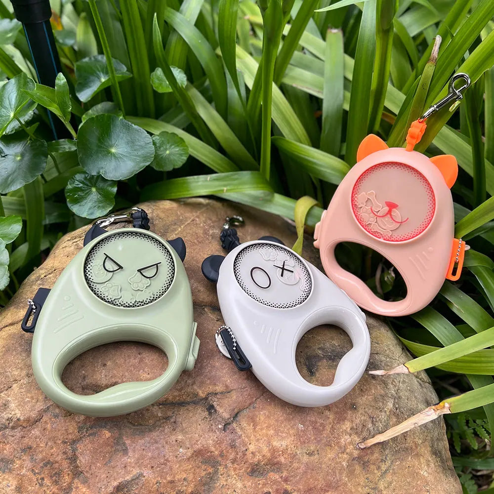 Nylon Retractable Dog Leash with 360° Rotating Tangle‑Free Design & Reflective Safety