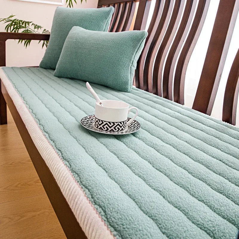 Thick Cashmere Sofa Cover – Non-Slip Pet Furniture Protector & Washable Dog Bed Blanket