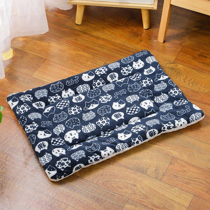 Plush Cat & Small Dog Bed – Soft Cozy Pet Sleeping Mat