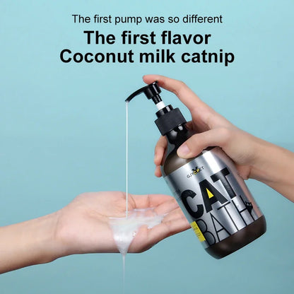 500ml Cat Shower Gel Shampoo Ultra Cleaning Fluffy Smooth Long Lasting Scent Deep Soil Removal Pet Deodorizer Decontamination