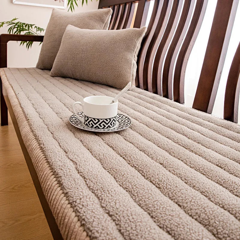 Thick Cashmere Sofa Cover – Non-Slip Pet Furniture Protector & Washable Dog Bed Blanket
