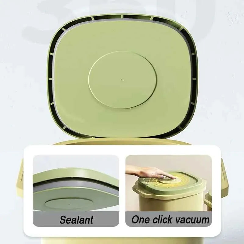 Large Pet Food Storage Container – Airtight Vacuum-Sealed Cat & Dog Food Keeper