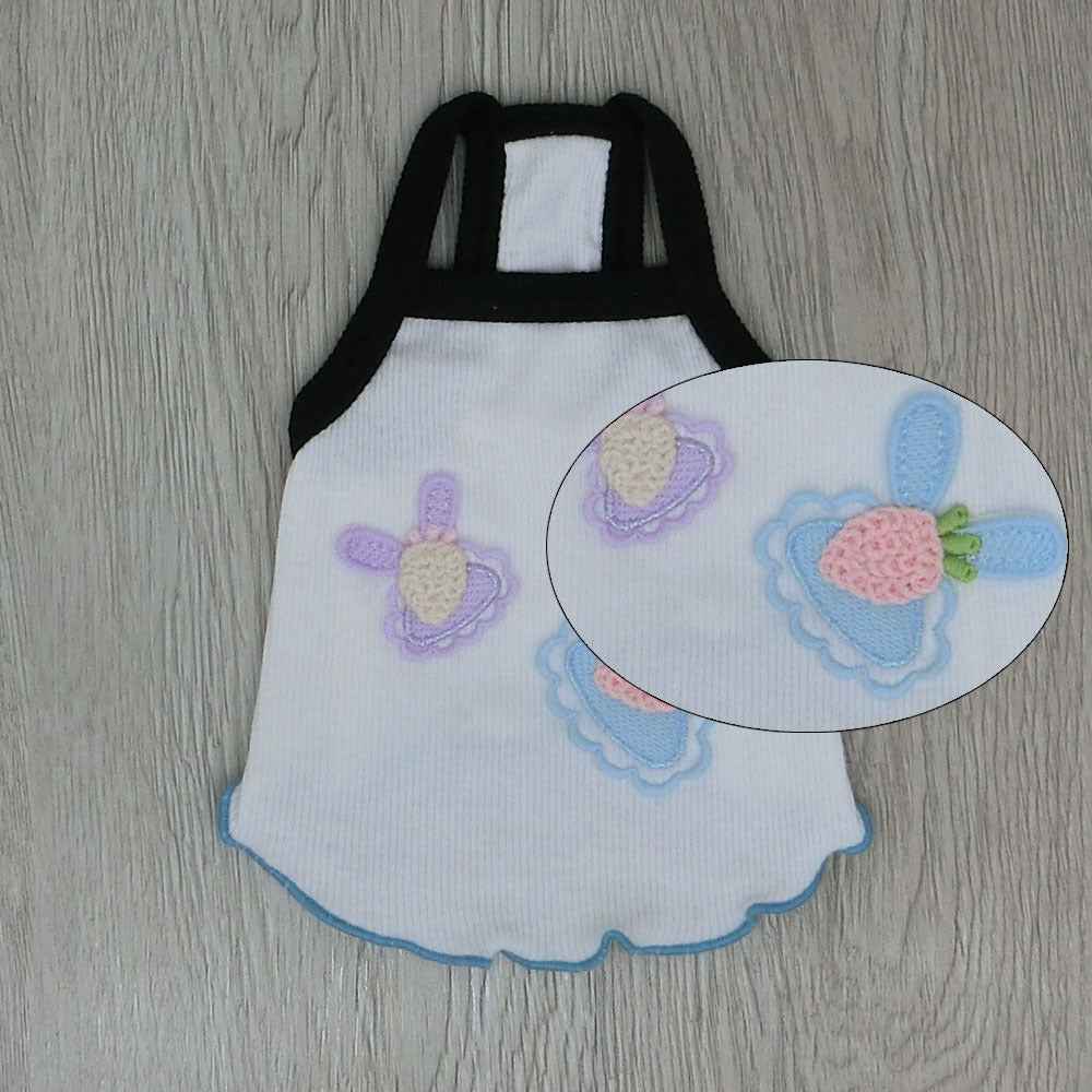 Radish-Themed Clothing for Cats and Dogs