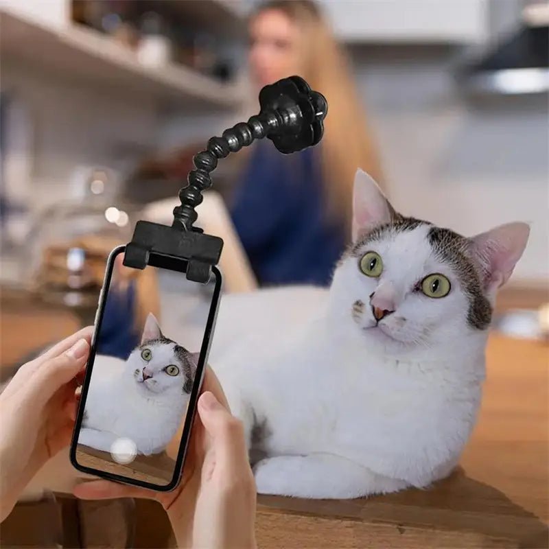 Pet Selfie Stick – 360° Rotating Phone Clip with Treat Holder for Dogs & Cats - Needora